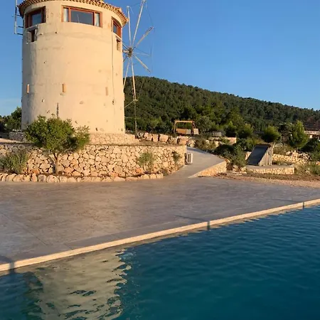 Anemomilos Koríthion