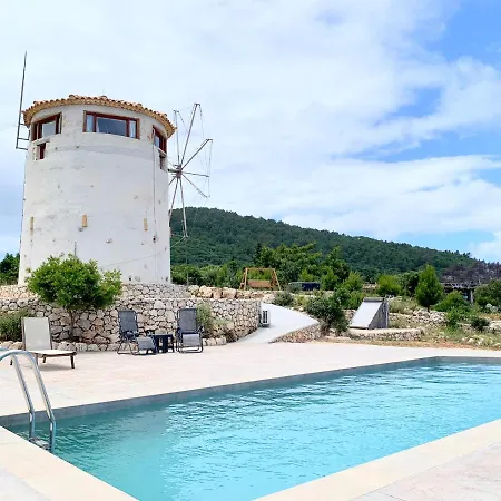 Anemomilos Koríthion