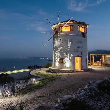 Anemomilos Villa *