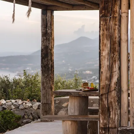 Villa Anemomilos *