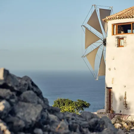 Βίλα Anemomilos *