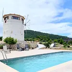 Anemomilos Koríthion