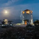 Anemomilos